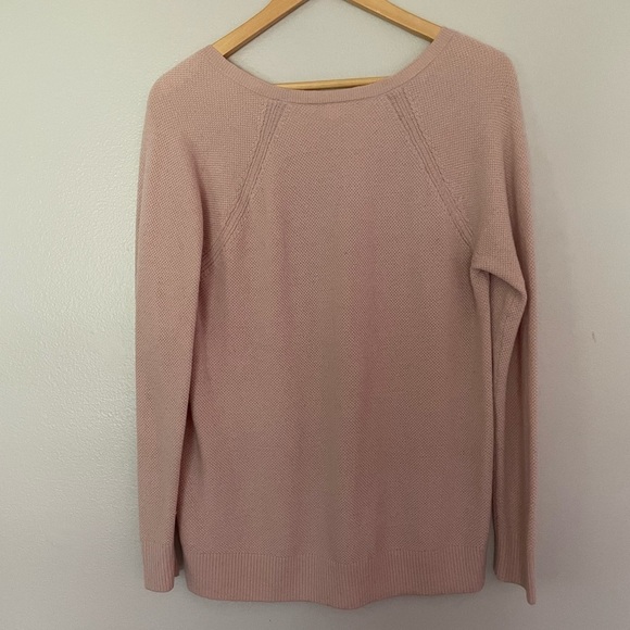 GAP Light Pink Oversized Vneck Knit Long Sleeve Sweater - Picture 3 of 5